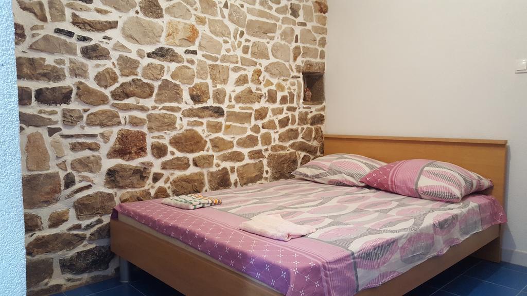 Sućuraj Holiday House Popovic מראה חיצוני תמונה